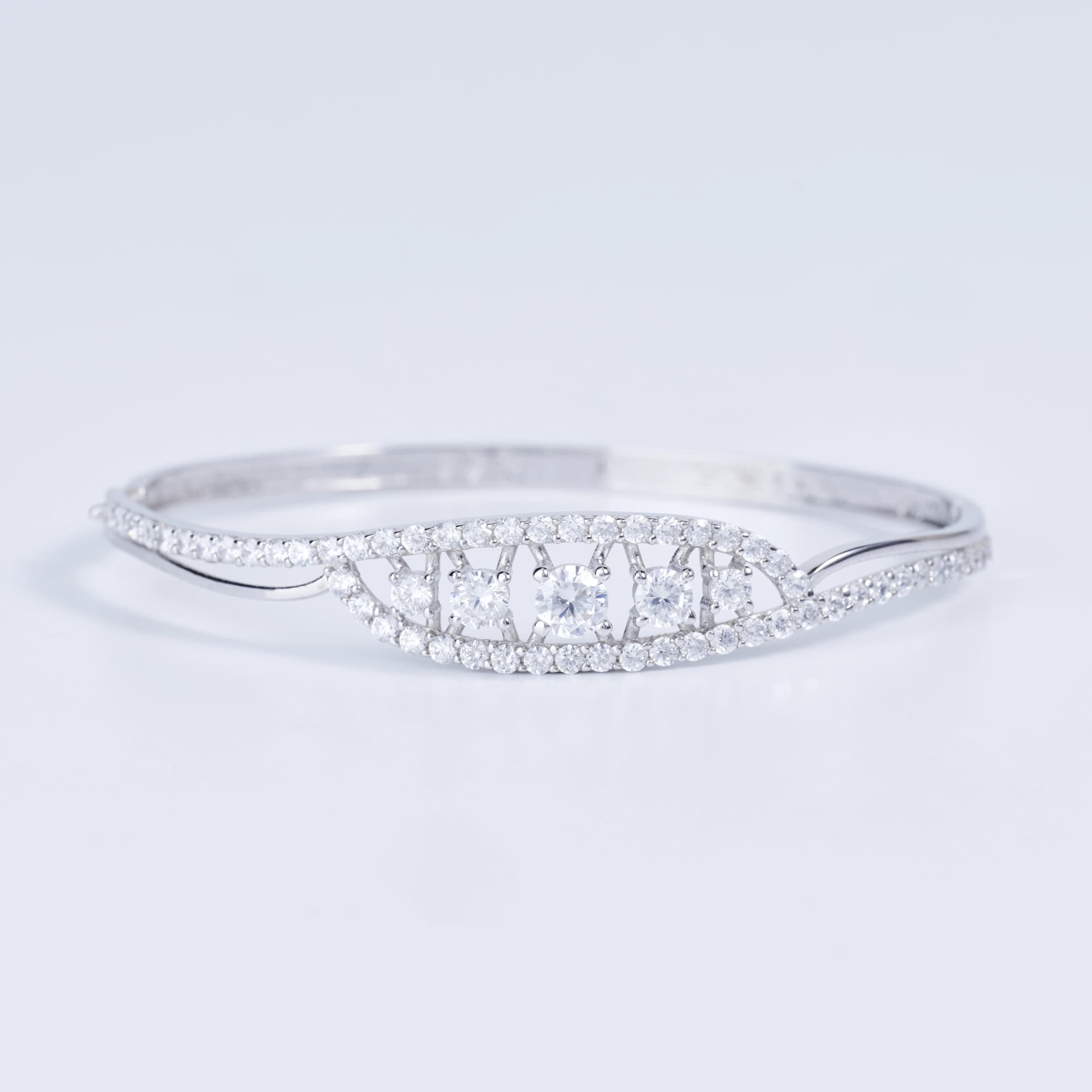 Nova Eye Bracelet