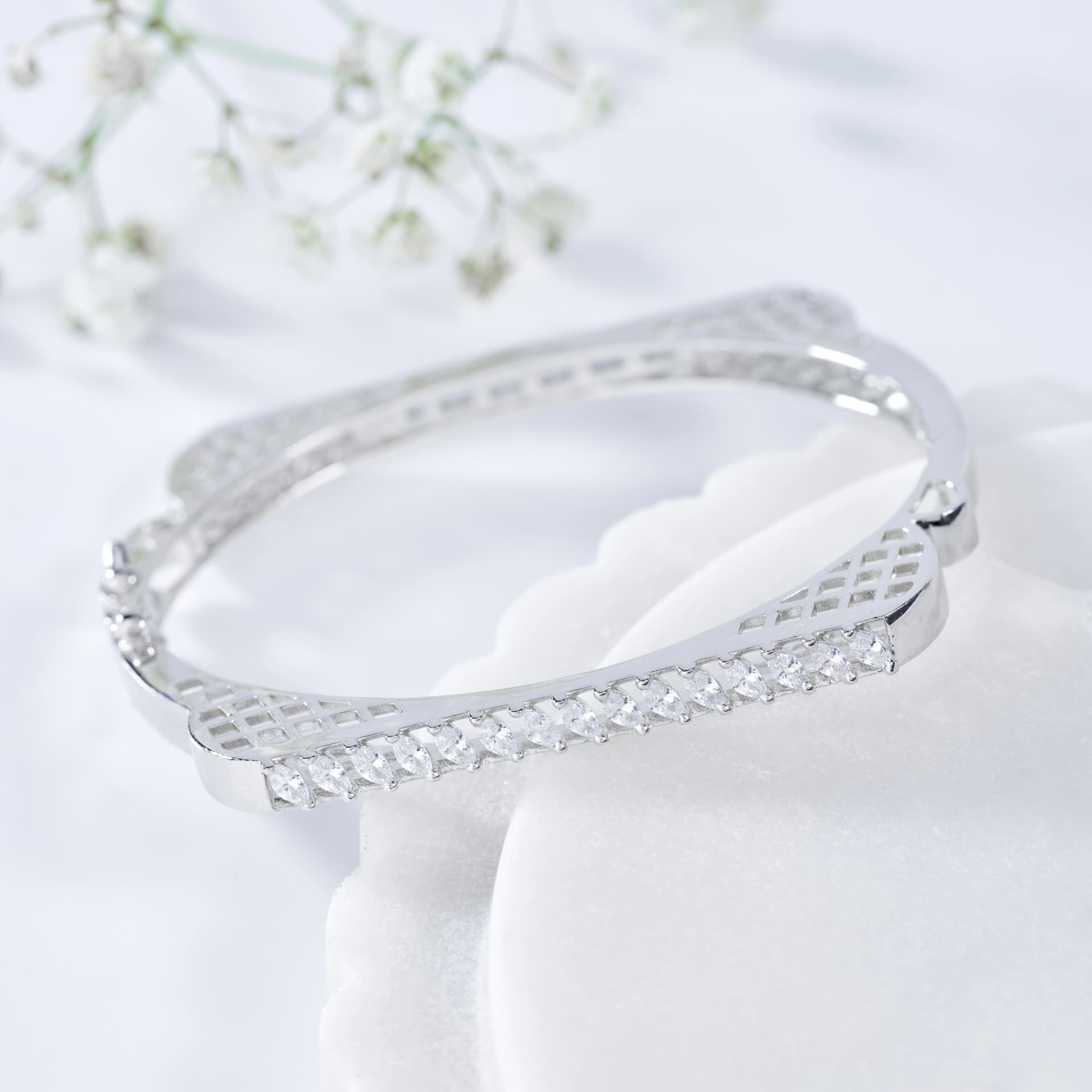 Twin Sparkle Reversible Bracelet 3