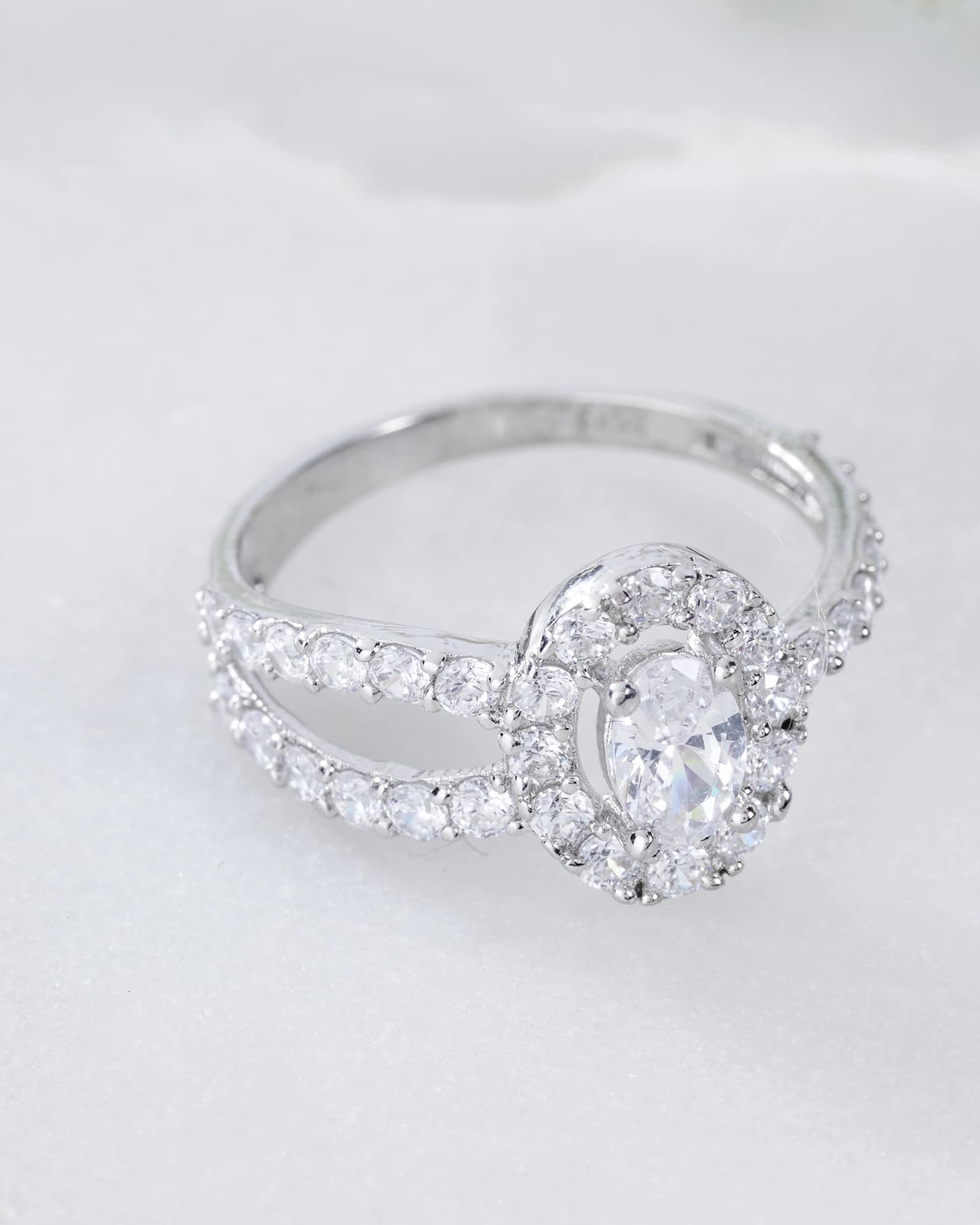 Classic Oval Halo Ring
