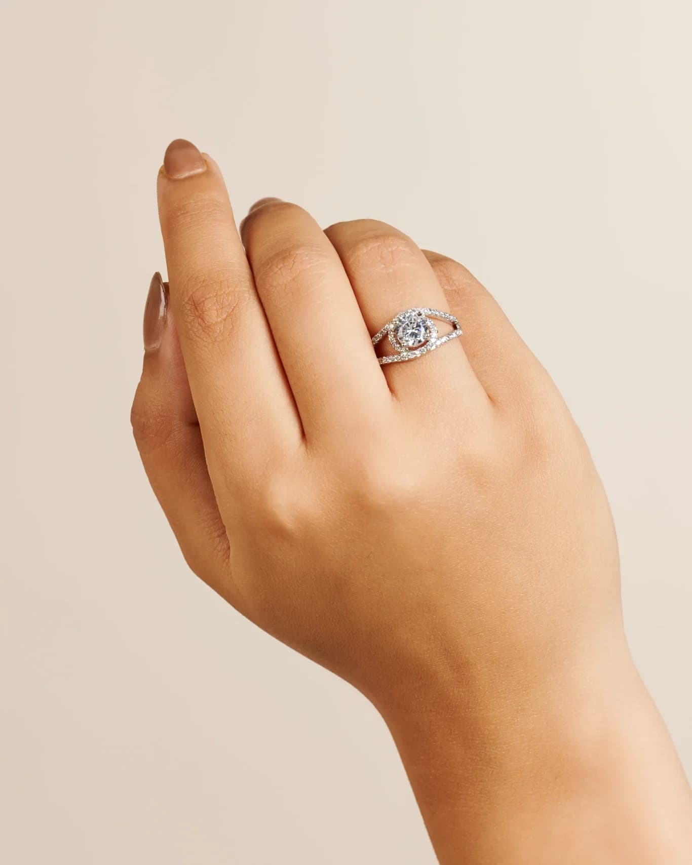 Iris Halo Ring