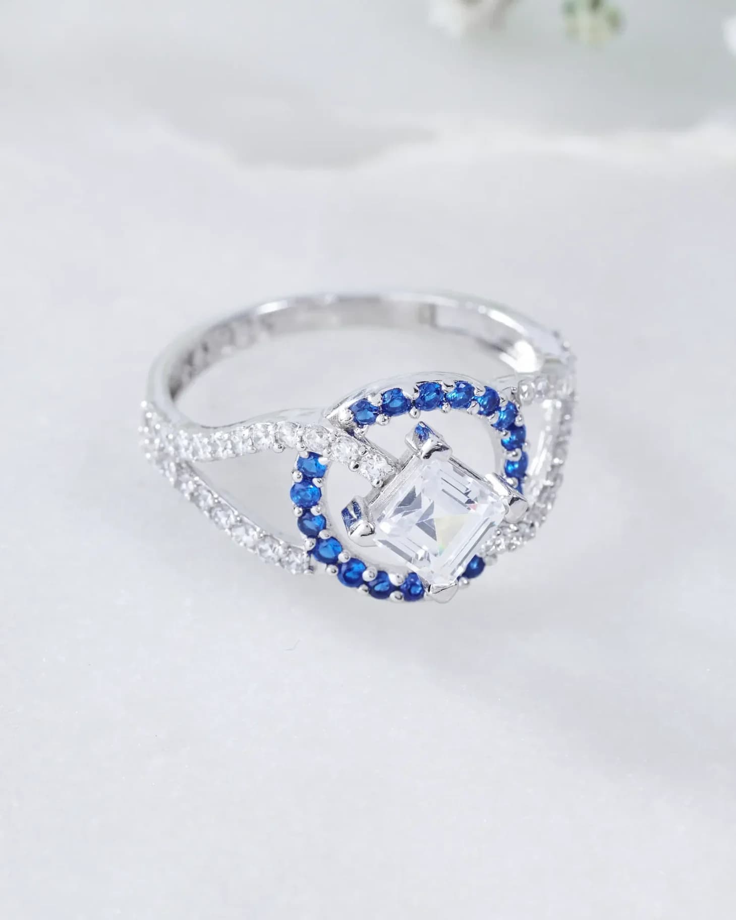 Orbit Geometric Ring